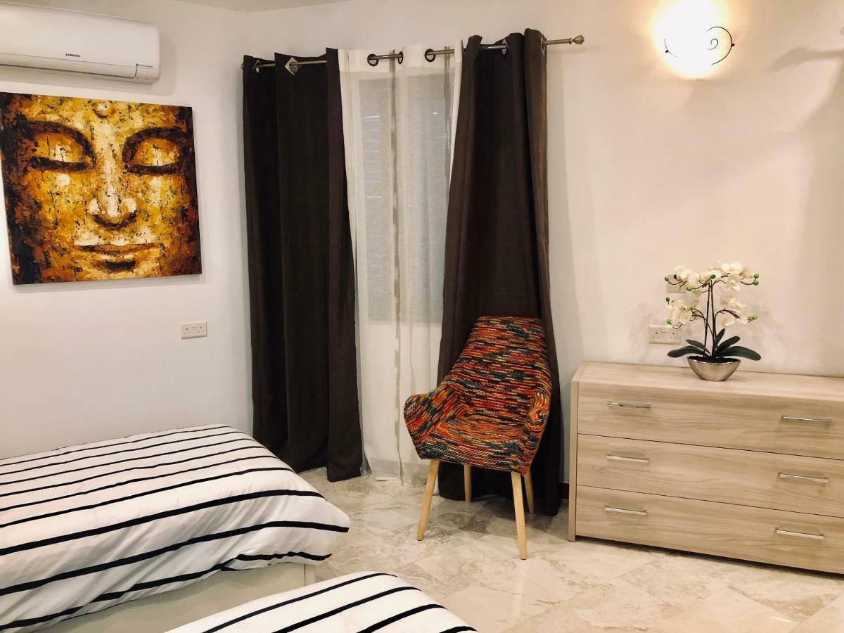 Modern Maltese House Villa สลีมา ภายนอก รูปภาพ