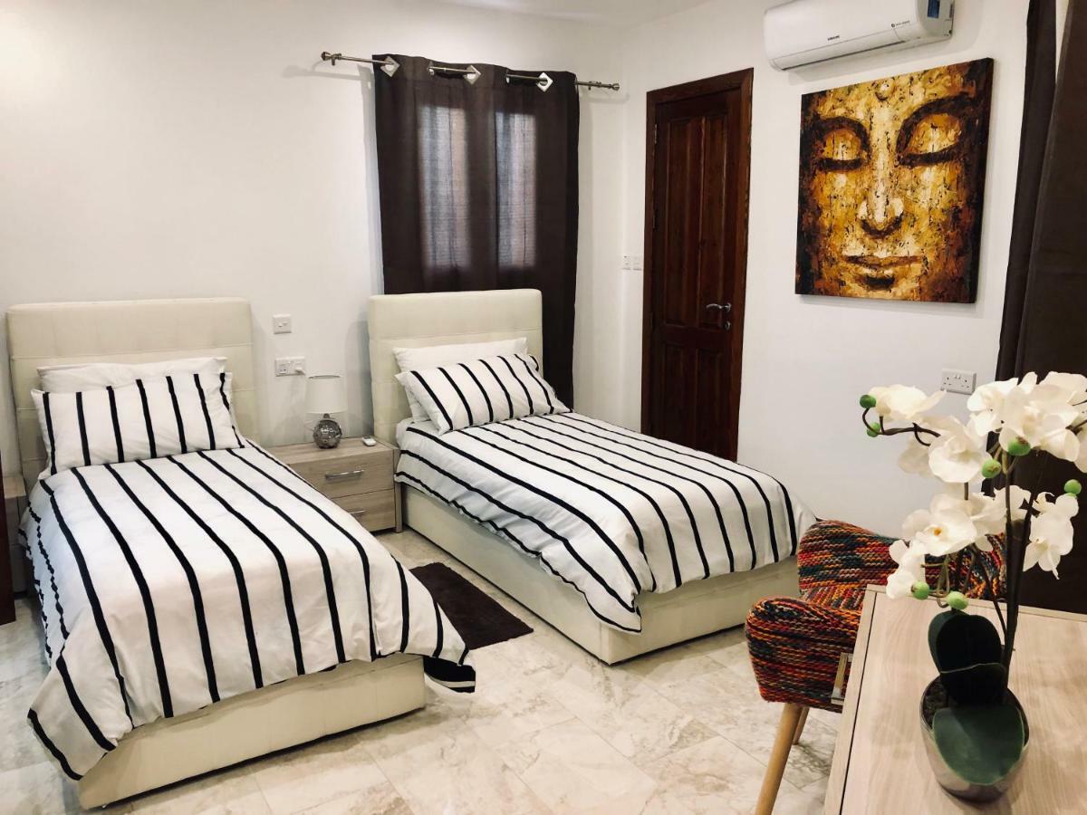 Modern Maltese House Villa สลีมา ภายนอก รูปภาพ